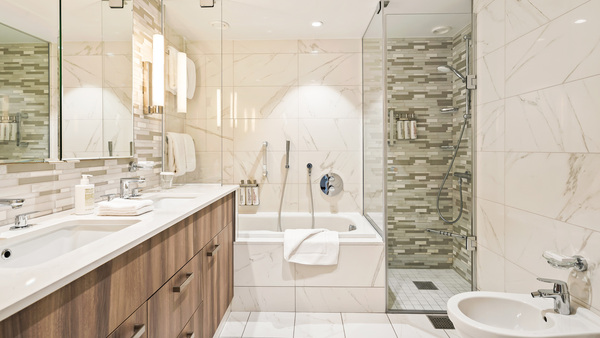 RCI UTOPIA Owner's Suite - 1 Bedroom 3.jpeg